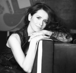 Madalina Manole:Nu mai pot suporta fizic sunt defecta! Vezi SMS-ul de adio