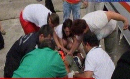 Cinci persoane accidentate la un concurs moto din Caransebes