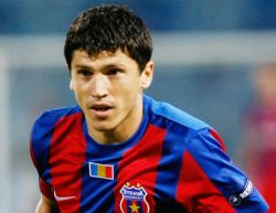 Cristi Tanase s-a accidentat si a fost schimbat in minutul 10 al meciului cu Timisoara