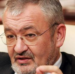 Sebastian Vladescu, dat si el afara din Guvern