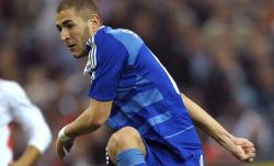 Franta a invins Bosnia cu 2-0 in grupa in care Romania se chinuie cu Albania