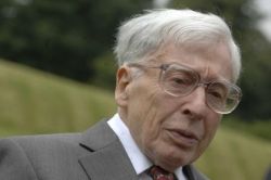 Robert Edwards a castigat Premiul Nobel pentru Medicina