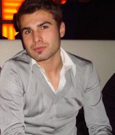 Mutu a batut un ospatar la Florenta