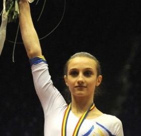 Gimnasta Ana Porgras, medalie de aur la barna