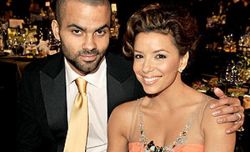 Eva Longoria divorteaza de baschetbalistul Tony Parker