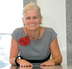 Monica Tatoiu paraseste Romania