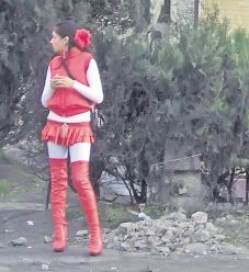 Prostituatele din Constanta s-au costumat in Craciunite