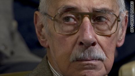 Fostul dictator argentinian Jorge Rafael Videla condamnat pe viata