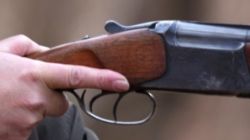 Un bucurestean si-a impuscat chiriasul cu o arma de vanatoare