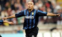 Ronaldo si-a anuntat oficial retragerea din fotbal