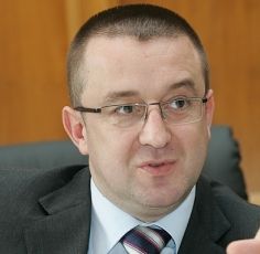 Seful vamii Ploiesti: O parte din mita ajungea la Blejnar, seful ANAF