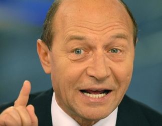 Basescu: In trei ani sa nu mai avem niciun - cum il cheama pe asta cu frate-miu? - Bercea Mondial