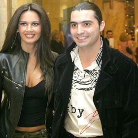 Inselat de Zavoranca, Pepe baga divort