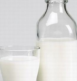 Urme de iod radioactiv, in apa de ploaie si in laptele de oaie din Romania