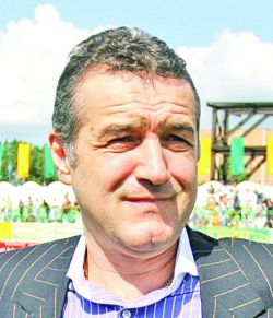 Gigi Becali: Dumnezeu a spus ca barbatul e barbat si femeia curva