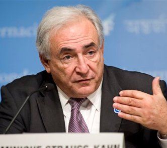 Seful FMI, Dominique Strauss-Kahn, arestat la New York pentru agresiune sexuala