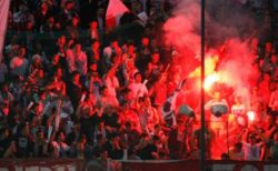 Tanara de 18 ani, arsa de o torta la meciul Rapid - FC Brasov