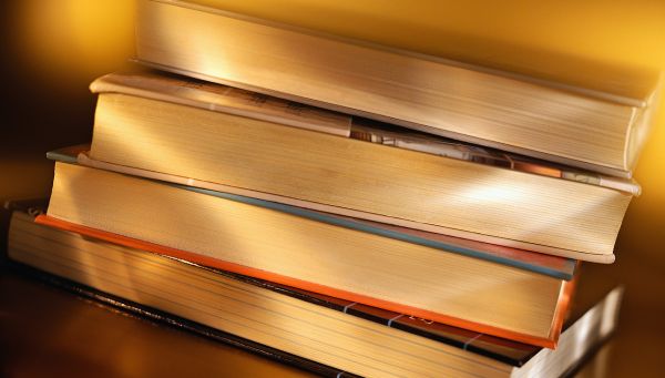 1 din 5 romani nu citeste deloc