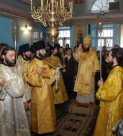 Bani pentru Biserica: 1 Euro pe zi acatistul online