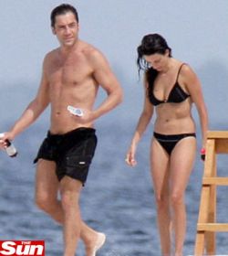 Penelope Cruz, la plaja cu noul iubit, Javier Bardem