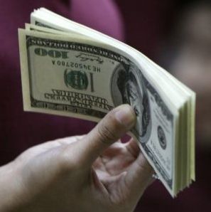 Americanii bogati renunta la cetatenie din cauza taxelor