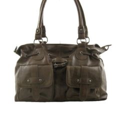 Accesorizeaza-te cu o geanta chic in aceasta vara