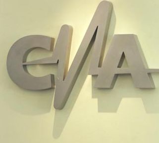 CNA-ul a interzis sinuciderile, crimele si mutilarile la TV inainte de ora 22:00
