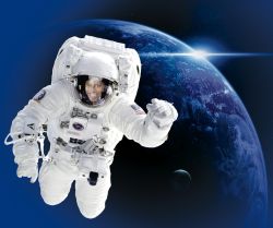 De 4 iulie, un astronaut american la Bucuresti. Incepe BUCHAREST INTERNATIO​NAL FORUM