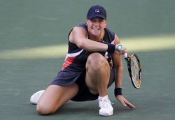 Tenismena Alisa Kleybanova si-a anuntat prietenii ca are cancer