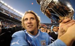 Uruguay a caștigat Copa America dupa victoria cu 3-0 cu Paraguay