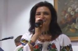 Cantareata de muzica populara Viorica Ciotoi, gasita moarta, in apartamentul ei din Botosani