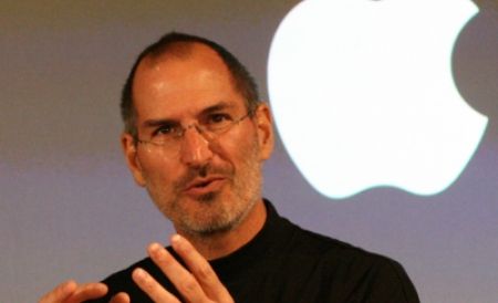 Steve Jobs si-a dat demisia de la Apple