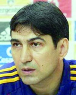 Victor Piturca a anuntat lotul pentru Luxemburg si Franta