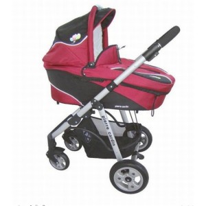 Scoate-l pe bebe la plimbare: cu caruciorul sau cu saniuta