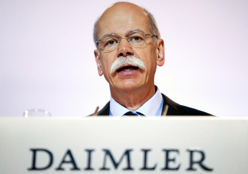 Seful Daimler crede ca Grecia ar trebui sa iasa din zona euro.