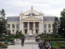Caravana teatrelor in Iasi
