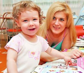 Fetita Lianei Stanciu are cancer. Ajutati-o!