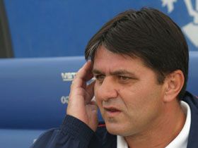 Marius Lacatus a fost prezentat oficial la Steaua