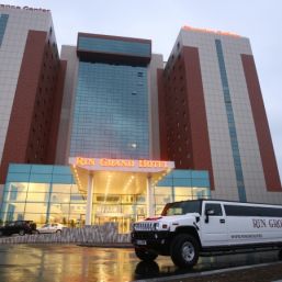 Rin Grand Hotel, cel mai mare hotel din Europa s-a deschis in Vitan