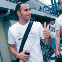 Lewis Hamilton fuge de taxe in Elvetia