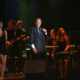 S-a incheiat bataia de joc ?Romantic Classics?