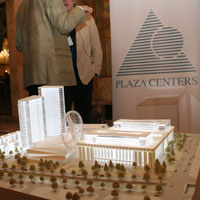 Razboi politic total pentru Casa Radio