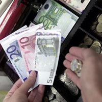 BNR a anuntat, ieri, cel mai ridicat curs al euro din ultimul an