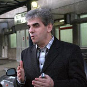 Nicolaescu spune ca Romtelecom va plati pentru defectiunea tehnica de la repartizarea rezidentilor