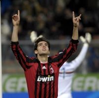 Kaka a castigat Balonul de Aur