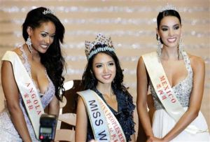 Chinezoaica Zhang Zilin  castigat titlul Miss World