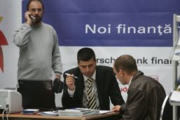 Bancile, mai generoase cu imprumuturile de nevoi personale