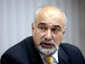 Vosganian: Salariile trebuie sa creasca in 2008 cu o singura cifra