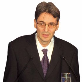 Leonard Orban: Guvernul, obligat sa dea inapoi banii din taxa auto