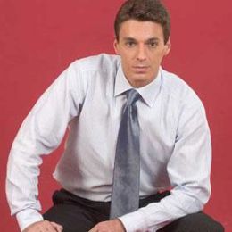 Mircea Badea se insoara cu Carmen Bruma?